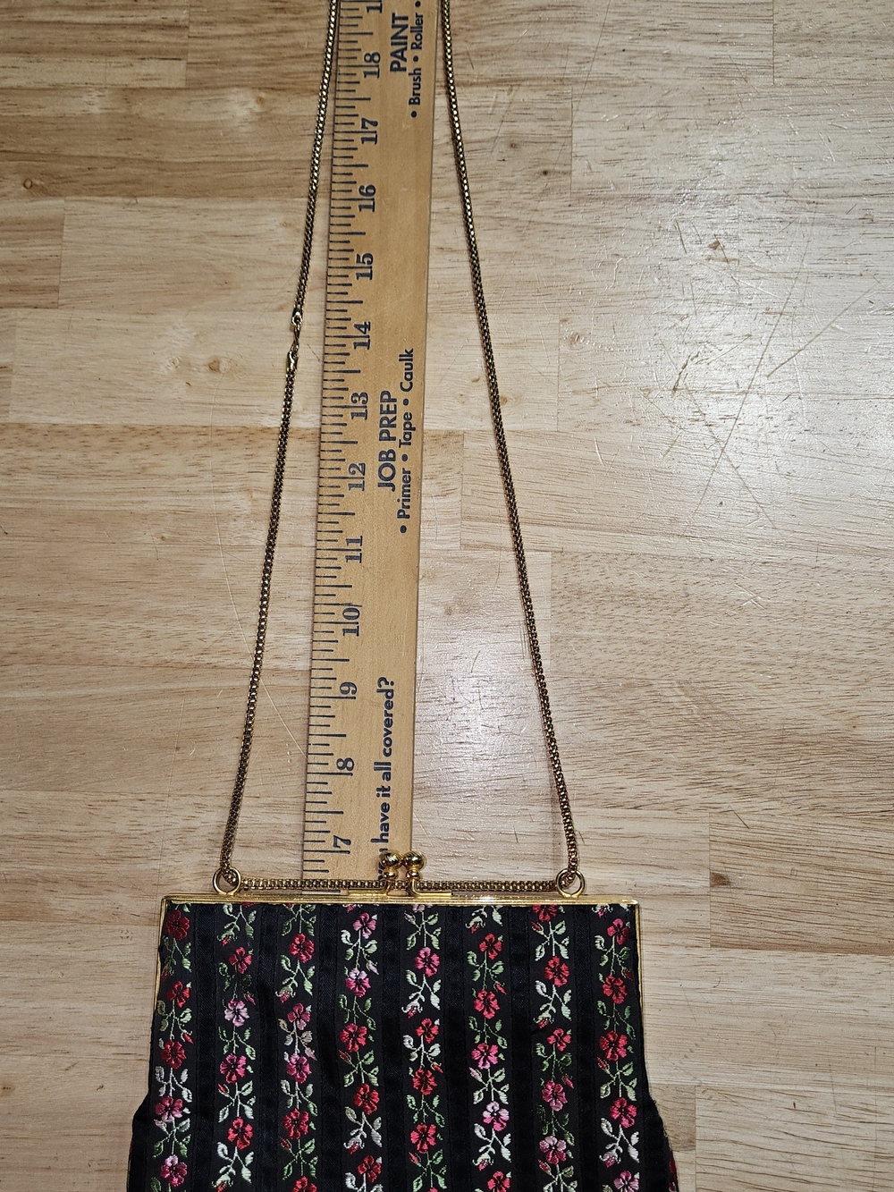 La Regale Black Floral Evening Clutch with Gold Chain